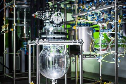 Darstellung eines komplizierten technischen Gerätes der ChiroBlock GmbH