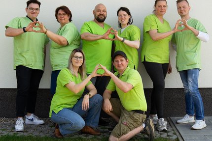 Ein Team der PflegeTeam Altmark GmbH mit Herz