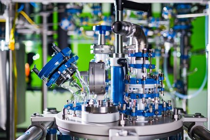 Darstellung eines komplizierten technischen Gerätes der © ChiroBlock GmbH